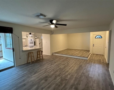 69 N Deerfoot Circle - Photo Thumbnail 6