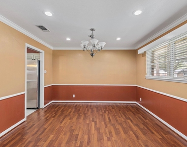 5447 Indigo Street - Photo Thumbnail 8