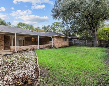 5447 Indigo Street - Photo Thumbnail 28