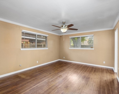 5447 Indigo Street - Photo Thumbnail 22