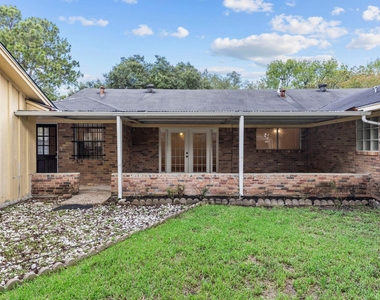5447 Indigo Street - Photo Thumbnail 29