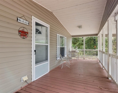 380 Antigua Drive - Photo Thumbnail 6