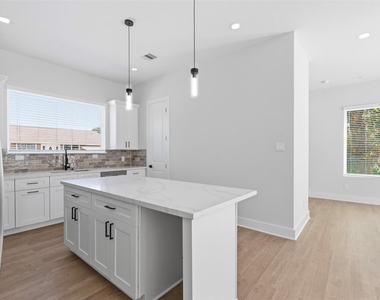 1406 Cedar Post Lane - Photo Thumbnail 12