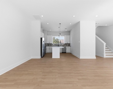 1406 Cedar Post Lane - Photo Thumbnail 4