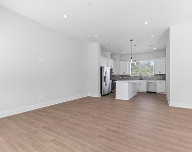 1406 Cedar Post Lane - Photo Thumbnail 6
