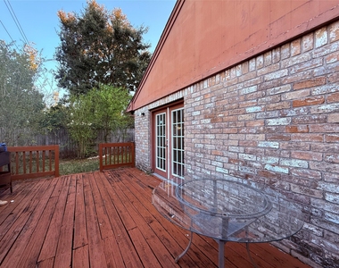 15331 Silverman Street - Photo Thumbnail 16