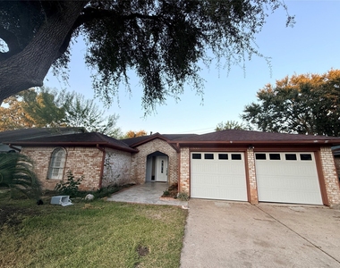 15331 Silverman Street - Photo Thumbnail 18