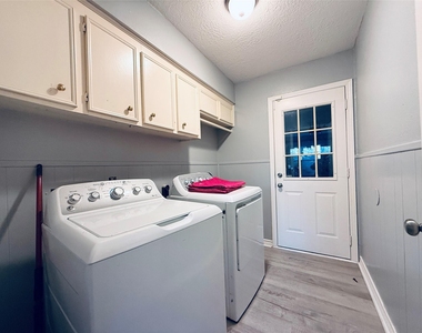 15331 Silverman Street - Photo Thumbnail 15