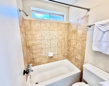 6 Leverwood Court - Photo Thumbnail 11
