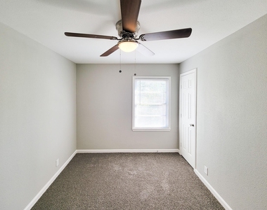 3923 Zephyr Street - Photo Thumbnail 25
