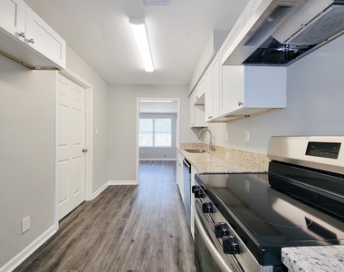 3923 Zephyr Street - Photo Thumbnail 11