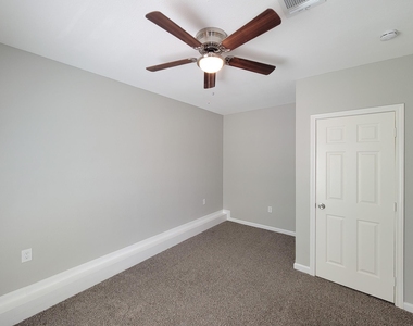 3923 Zephyr Street - Photo Thumbnail 21