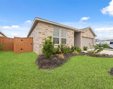 830 Heaven Drive - Photo Thumbnail 3