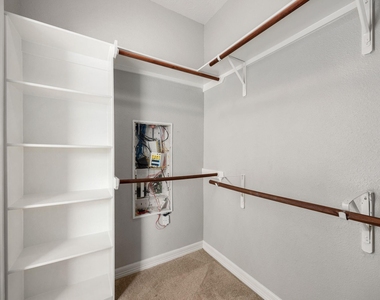 11010 Starling Creek Drive - Photo Thumbnail 27