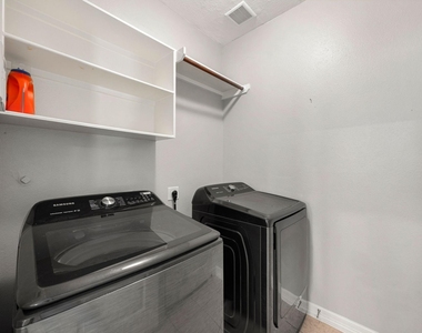 11010 Starling Creek Drive - Photo Thumbnail 34