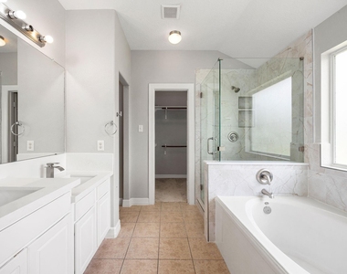 11010 Starling Creek Drive - Photo Thumbnail 24