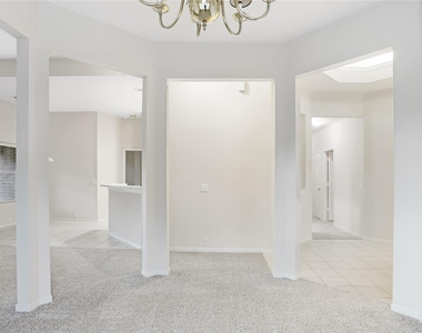 1343 Summer Terrace Drive - Photo Thumbnail 21