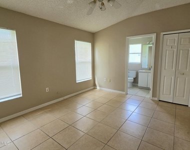 2388 Hagoplan Avenue Sw - Photo Thumbnail 10