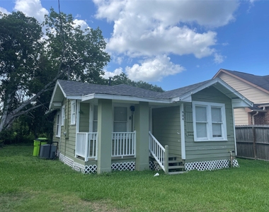904 Fields Street - Photo Thumbnail 8