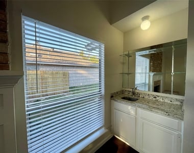 6619 Pleasant Stream Drive - Photo Thumbnail 6