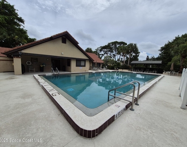 835 Regal Avenue Ne - Photo Thumbnail 29