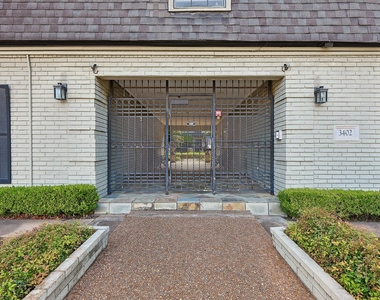3402 Garrott Street - Photo Thumbnail 9