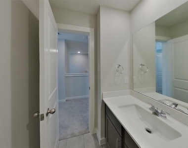 22818 Terrazzo Drive - Photo Thumbnail 11