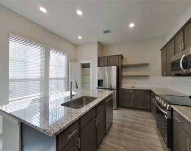 22818 Terrazzo Drive - Photo Thumbnail 3