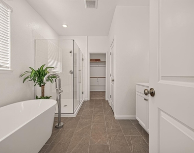 29406 Suncreek Ranch Court - Photo Thumbnail 11