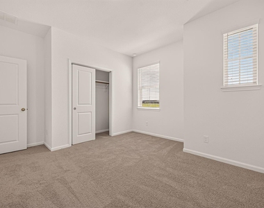 29406 Suncreek Ranch Court - Photo Thumbnail 2