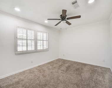 8711 Birdwood Road - Photo Thumbnail 9