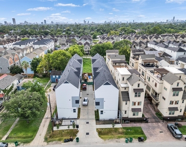 1122 W 16th Street - Photo Thumbnail 36