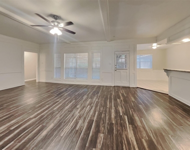 18014 Winsford Drive - Photo Thumbnail 2