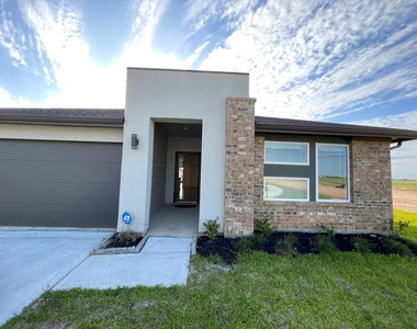 3902 Itzle Island Court - Photo Thumbnail 3