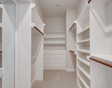 1213 W 15th 1/2 Street - Photo Thumbnail 40