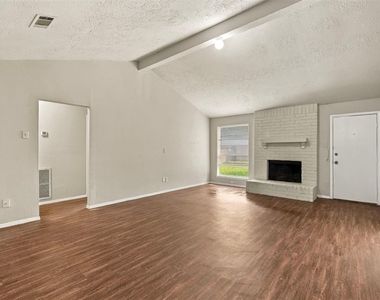 4530 Enchantedgate Drive - Photo Thumbnail 19