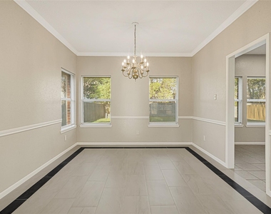 1627 Mabry Mill Road - Photo Thumbnail 6