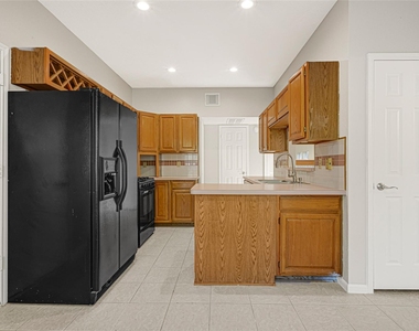 1627 Mabry Mill Road - Photo Thumbnail 8