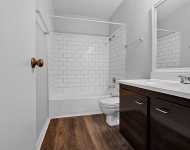 700 Thicket Lane - Photo Thumbnail 22