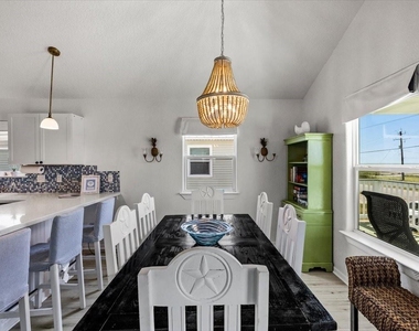 2927 Blue Water Highway - Photo Thumbnail 19