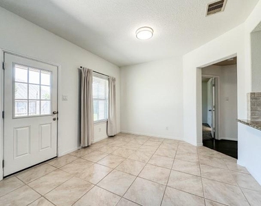 29015 Jacobs River Dr - Photo Thumbnail 18