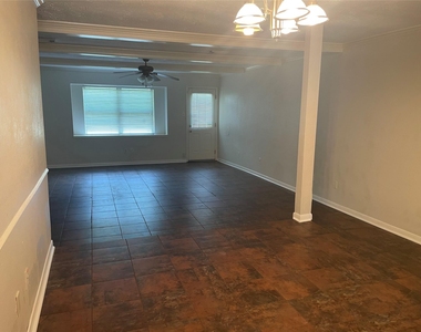 6943 Foxhurst Lane - Photo Thumbnail 1