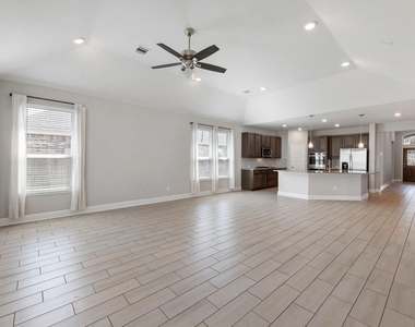 8731 Ute Creek Lane - Photo Thumbnail 8