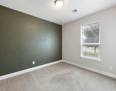 8731 Ute Creek Lane - Photo Thumbnail 22