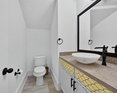 31041 Pecan Creek Drive - Photo Thumbnail 23