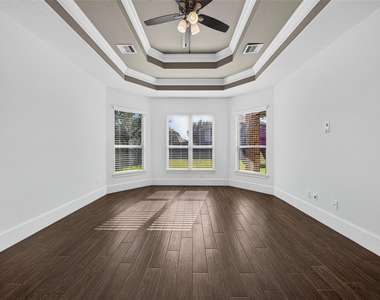 31041 Pecan Creek Drive - Photo Thumbnail 19