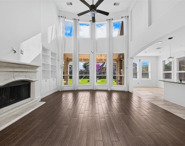 31041 Pecan Creek Drive - Photo Thumbnail 12