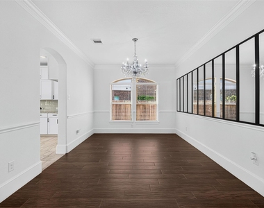 31041 Pecan Creek Drive - Photo Thumbnail 7