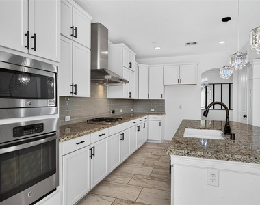 31041 Pecan Creek Drive - Photo Thumbnail 15