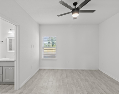 760 Juneau Court - Photo Thumbnail 17